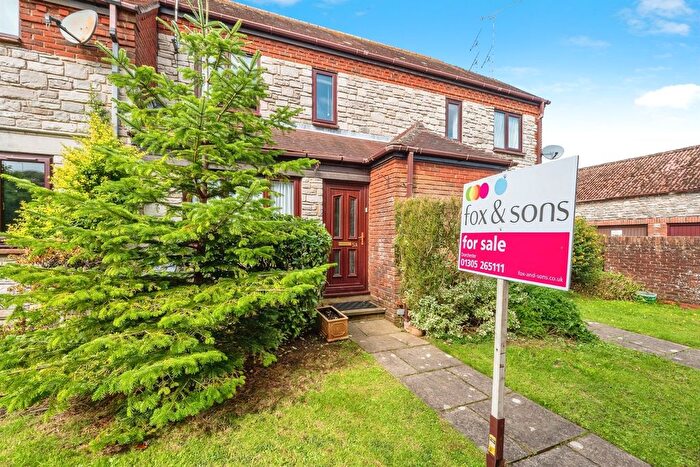 1 Bedroom Flat For Sale In Butt Farm Close, Winterbourne Abbas, Dorchester, DT2