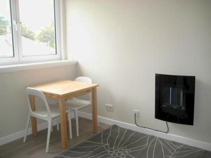 1 Bedroom Flat To Rent In Holburn Street, Aberdeen, AB10