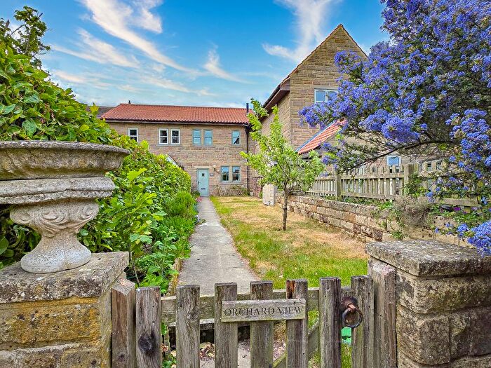 3 Bedroom Town House For Sale In Deep Lane, Hardstoft, Chesterfield, S45