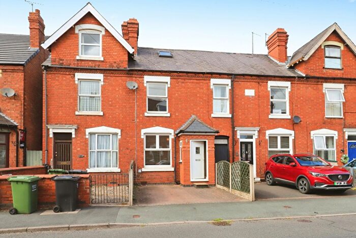 2 Bedroom Terraced House For Sale In Hurcott Road, Kidderminster, Worcestershire, DY10