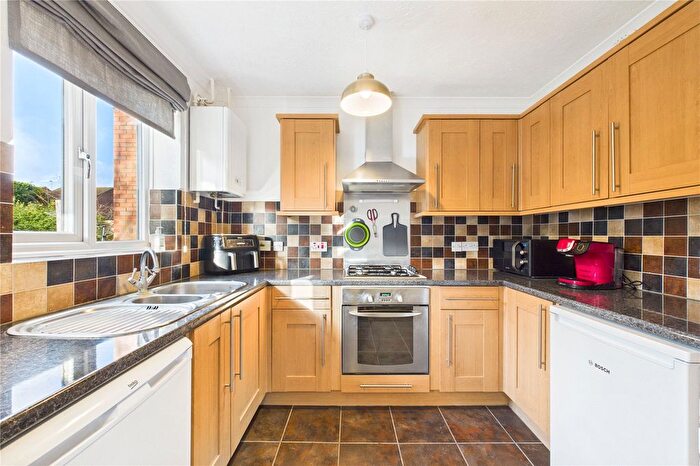 2 Bedroom End Of Terrace House For Sale In Rotherfield Close, Theale, Reading, Berkshire, RG7