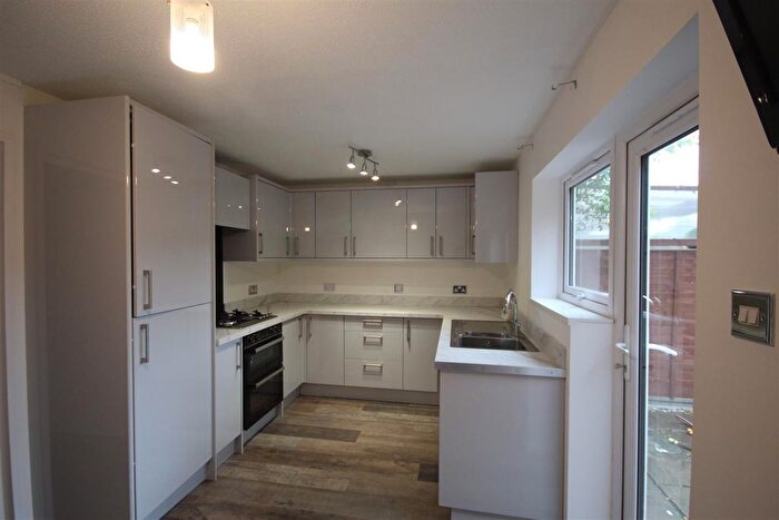 3 Bedroom Town House To Rent In Japonica Close, Churchdown, Gloucester, GL3