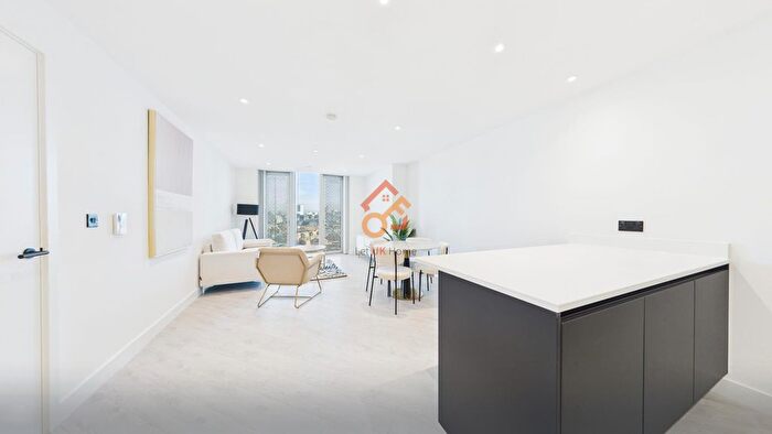 2 Bedroom Flat To Rent In Vista River Gardens, Water Street, Manchester, M3