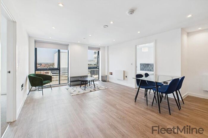 2 Bedroom Apartment To Rent In Lionel Street, B3