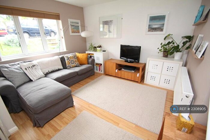 3 Bedroom Terraced House To Rent In Marsden Road, Bath, BA2