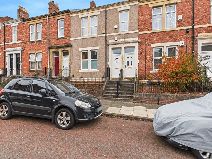 2 Bedroom Flat To Rent In Eastbourne Avenue, Gateshead, NE8
