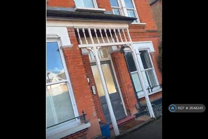 2 Bedroom Flat To Rent In London, London, SE25