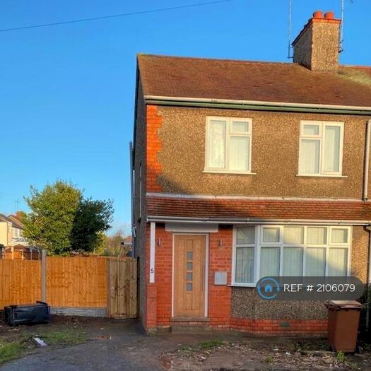 2 Bedroom Semi-Detached House To Rent In Beverley Crescent, Northampton, NN3