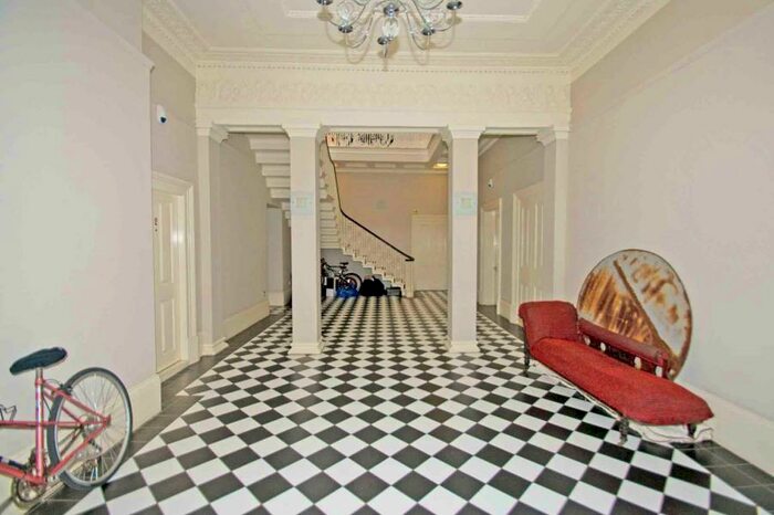 1 Bedroom Flat To Rent In Buckingham House, Headingley Lane, Headingley, Leeds, LS6