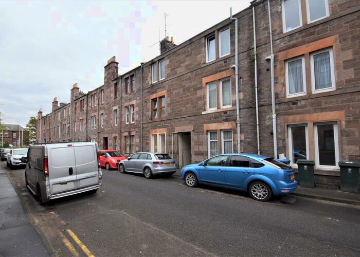 1 Bedroom Apartment To Rent In Inchaffray Street, Perth, Perthshire, PH1