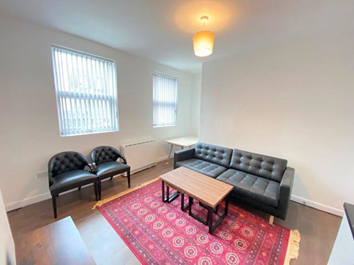 1 Bedroom Apartment To Rent In Bed Flat, Camden High Street, London, NW1
