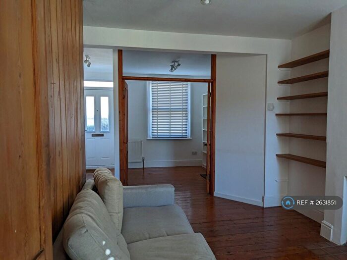 2 Bedroom Terraced House To Rent In Malta Road, Cambridge, CB1