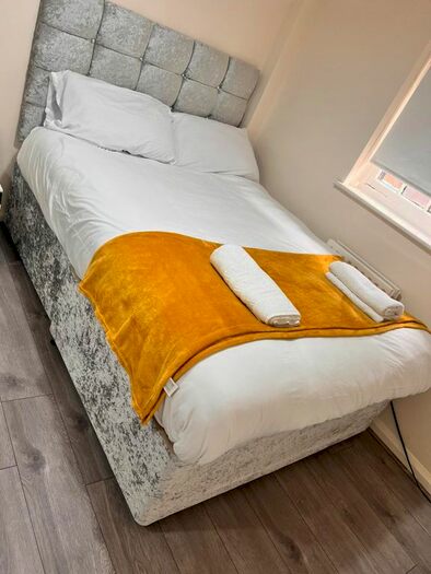 1 Bedroom Flat To Rent In Bull Lane, High Wycombe, HP11