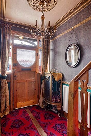 3 Bedroom Terraced House For Sale In Ridgdale Street, London, E3