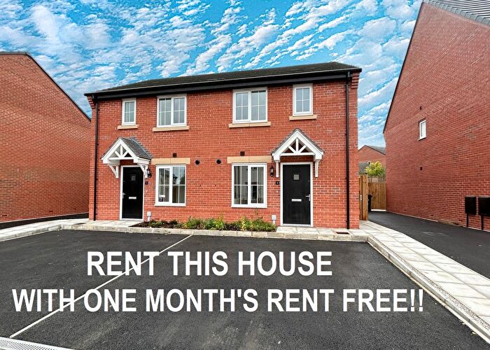 3 Bedroom Semi-Detached House To Rent In Purse Drive, Stoneley Park, Crewe, CW1