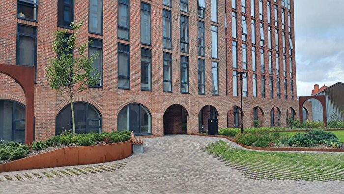 1 Bedroom Apartment To Rent In Neptune Place, Liverpool, Merseyside, L8