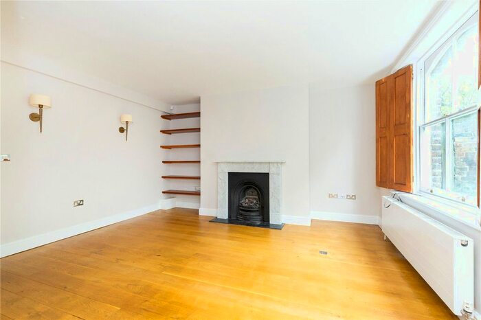 2 Bedroom Flat To Rent In Highbury Hill, London, N5