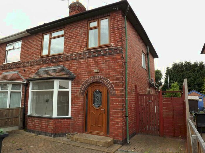 3 Bedroom Semi-Detached House To Rent In Maple Avenue, Beeston, NG9
