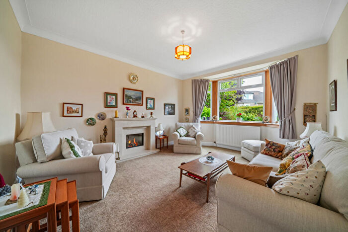 4 Bedroom Detached House For Sale In Ashfield Road, Clarkston, Glasgow, G76