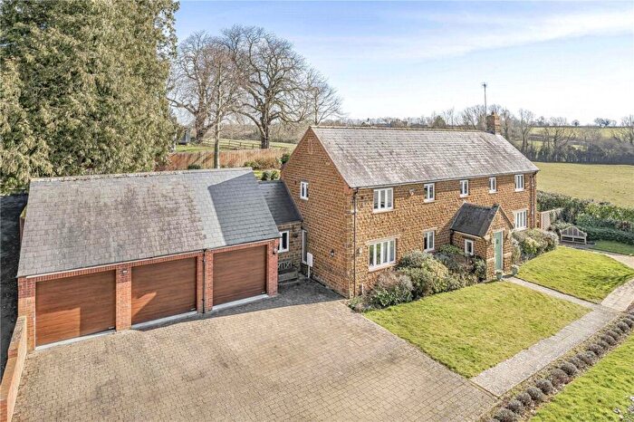 5 Bedroom Detached House To Rent In Hannington Lane, Walgrave, Northampton, Northamptonshire, NN6