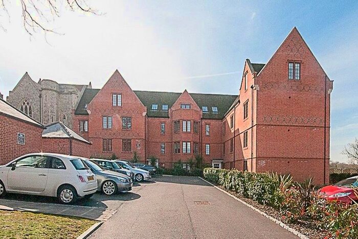 1 Bedroom Flat To Rent In The Galleries, Warley, Brentwood CM14