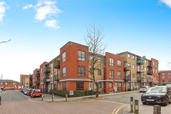 2 Bedroom Flat For Sale In Hirst Crescent, Wembley, HA9