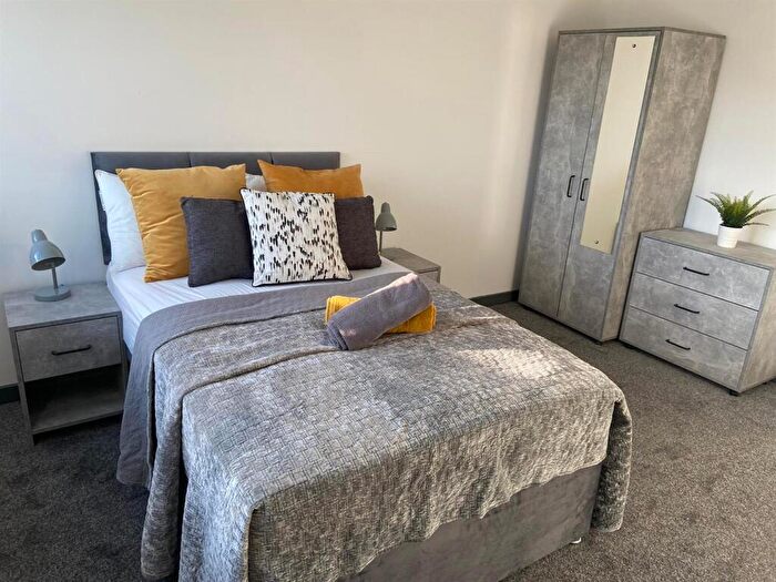 1 Bedroom Flat To Rent In Bridge View House, - City Road, Newcastle Upon Tyne, NE1
