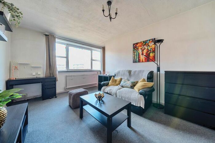 Apartment To Rent In Harleyford Street, Rothesay Court Harleyford Street, SE11