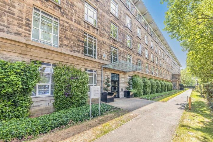 2 Bedroom Flat To Rent In Bromyard Avenue, London, W3