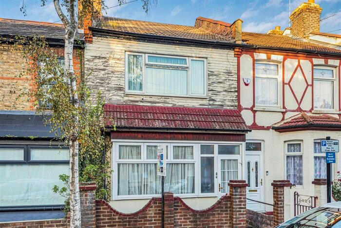 2 Bedroom Terraced House To Rent In Brookscroft Road, Walthamstow, London, E17