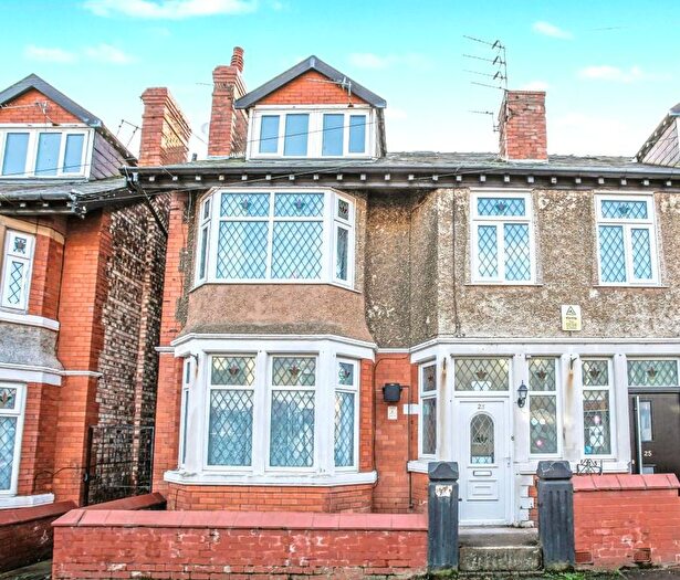 4 Bedroom Semi Detached House For Sale In Cressingham Road, Wallasey, CH45