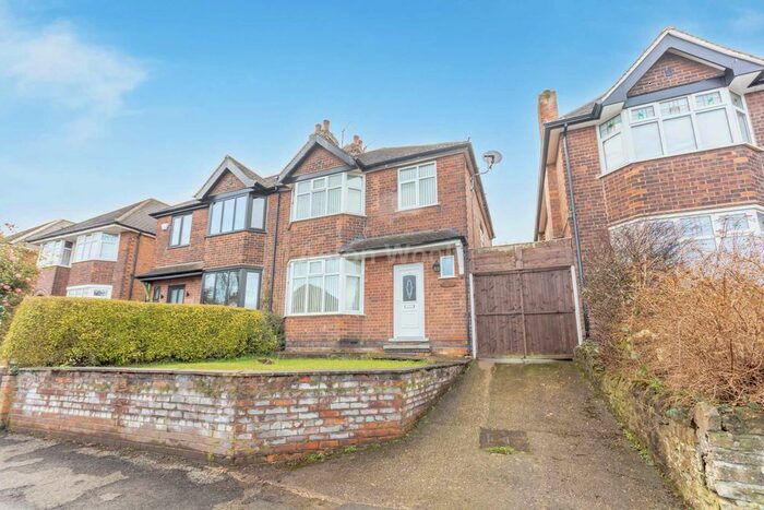 3 Bedroom Semi-Detached House To Rent In Valmont Road, Sherwood, NG5