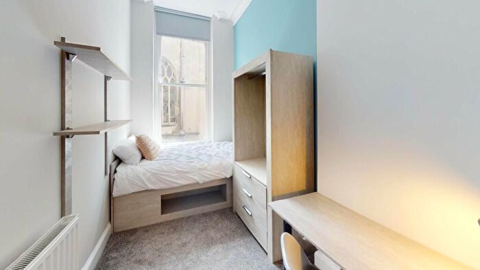 6 Bedroom Flat To Rent In St Nicholas Street, Clifton, Bristol, BS1