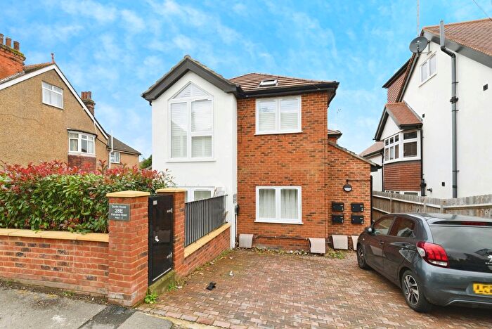 2 Bedroom Flat For Sale In Fairdene Road, Coulsdon, CR5