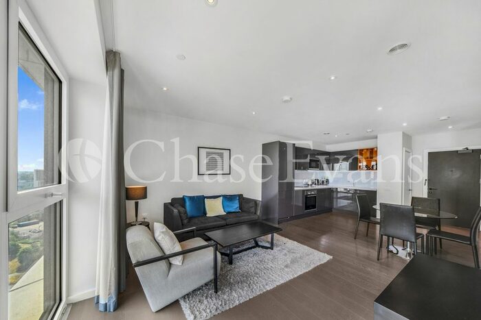 1 Bedroom Flat To Rent In Glasshouse Gardens, Glasshouse Gardens, Stratford, London, E20