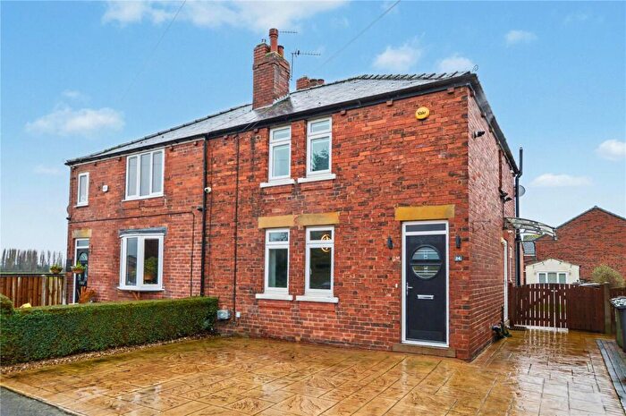 2 Bedroom Semi Detached House For Sale In Taylor Grove, Methley, Leeds, West Yorkshire, LS26