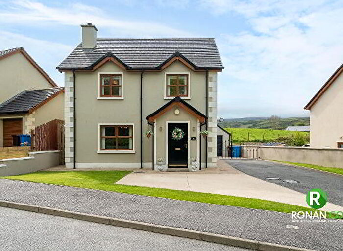 3 Bedroom Detached House For Sale In Glen Eden, Strabane, BT82