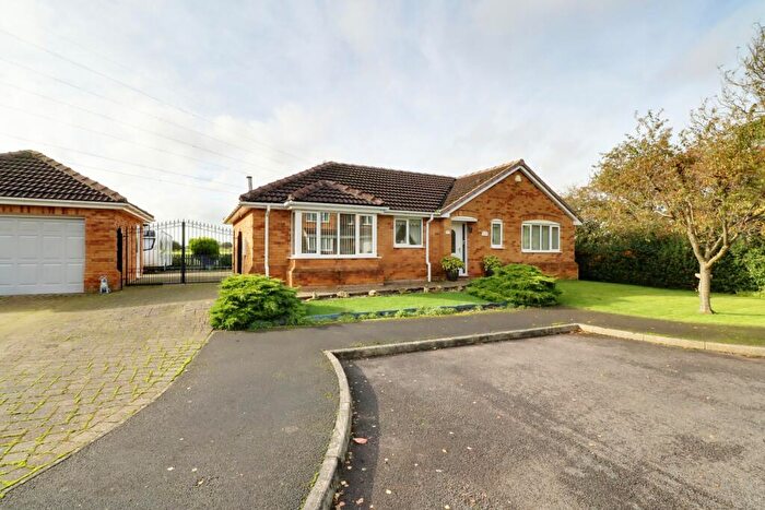 3 Bedroom Bungalow For Sale In Westbourne Drive, Crowle, Lincolnshire, DN17