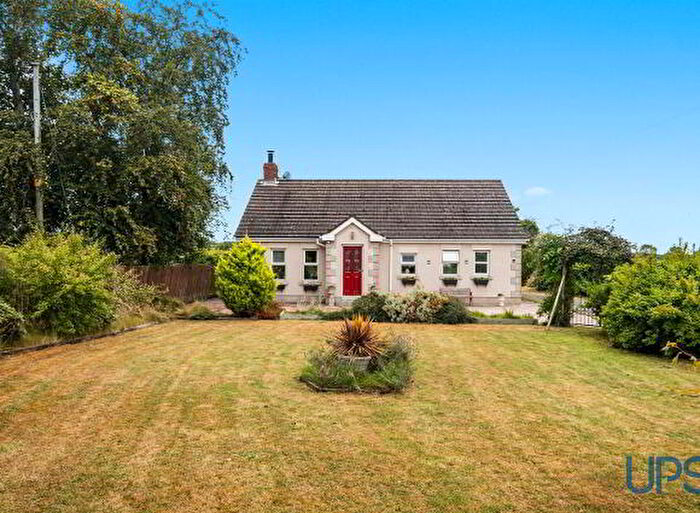 3 Bedroom Detached Bungalows For Sale In Scroggy Road, Lisburn, BT28