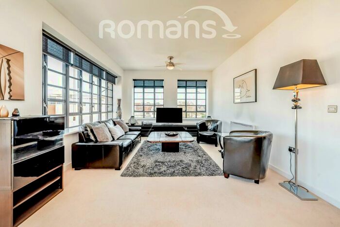 2 Bedroom Apartment To Rent In Cathedral Court, GU14