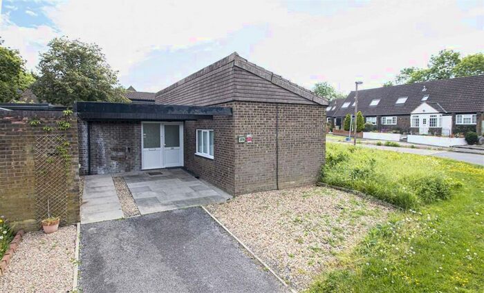 1 Bedroom Semi-Detached Bungalow To Rent In Arncliffe Drive, Heelands, Milton Keynes, Bucks, MK13