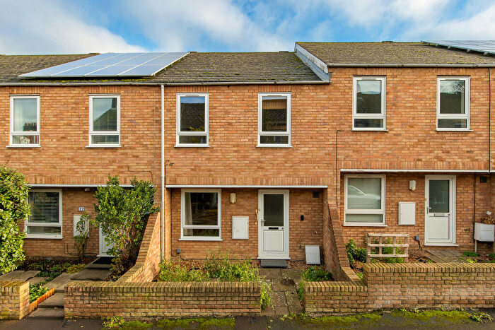1 Bedroom Terraced House For Sale In Brunswick Terrace, Cambridge, Cambridgeshire, CB5