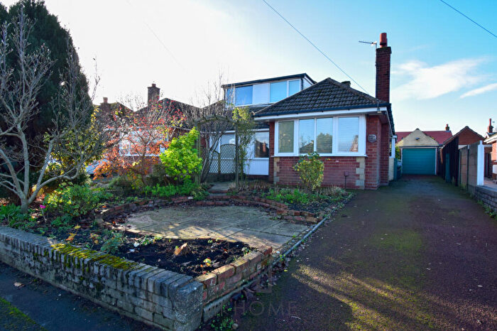 2 Bedroom Bungalow For Sale In Summit Drive, Freckleton, Preston, PR4