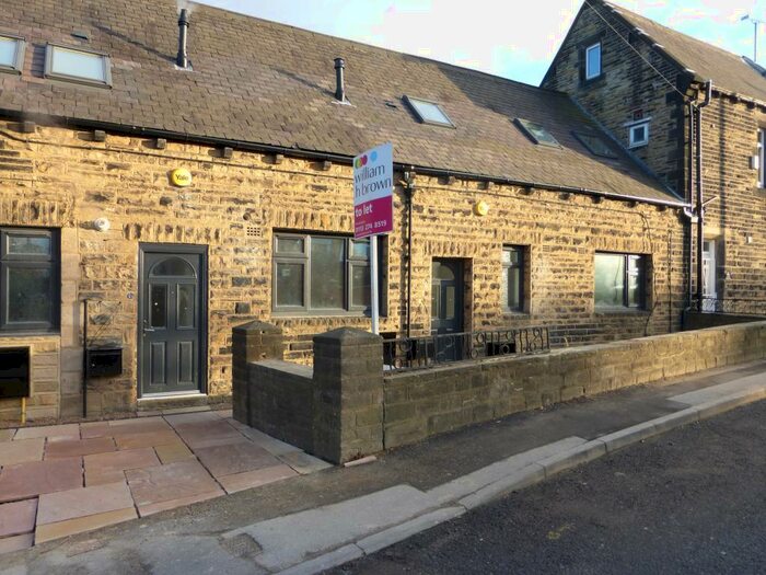 2 Bedroom Apartment To Rent In St Anns Lane, Leeds, LS4