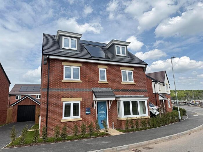 5 Bedroom Detached House For Sale In Hillside Road, Tatenhill, Burton-On-Trent, DE13