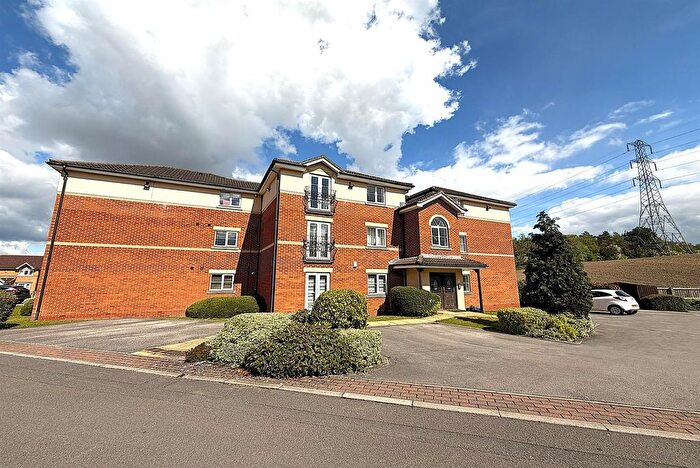 2 Bedroom Flat To Rent In Windle Court Treeton, Rotherham, S60