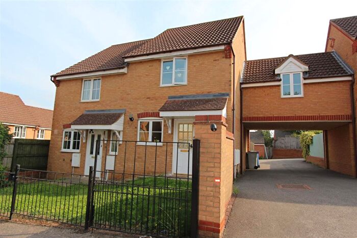 2 Bedroom Property To Rent In Tailby Avenue, Kettering, NN16