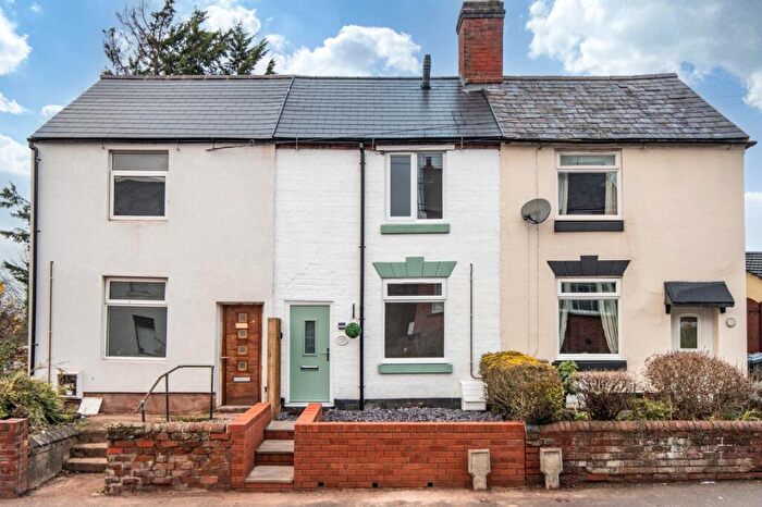 3 Bedroom Terraced House To Rent In Stourbridge Road, Bromsgrove, Worcestershire, B61