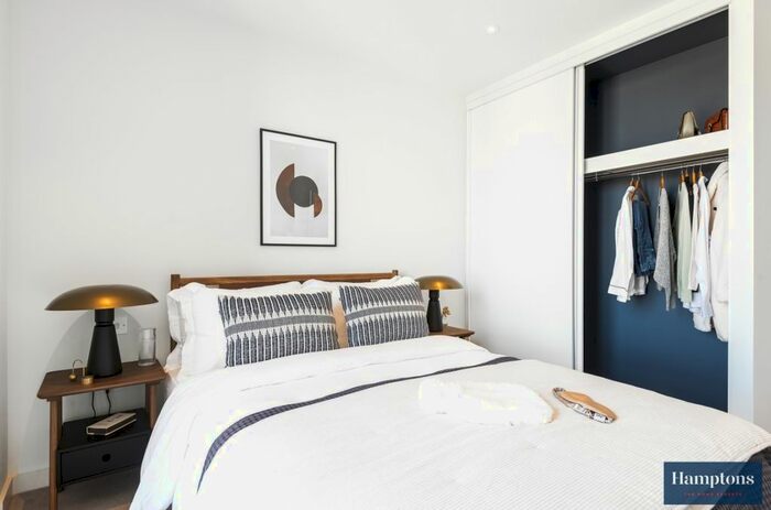 3 Bedroom Flat To Rent In Ten Degrees, George Street, Croydon, CR0