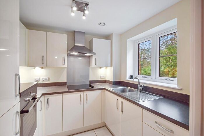2 Bedroom Retirement Property To Rent In Gower Road, Sketty, Swansea, SA2